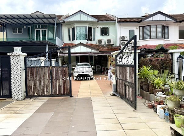 Jalan Mutiara, Puchong, Selangor 47100