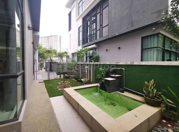 Jalan BS, Seri Kembangan, Selangor 41200