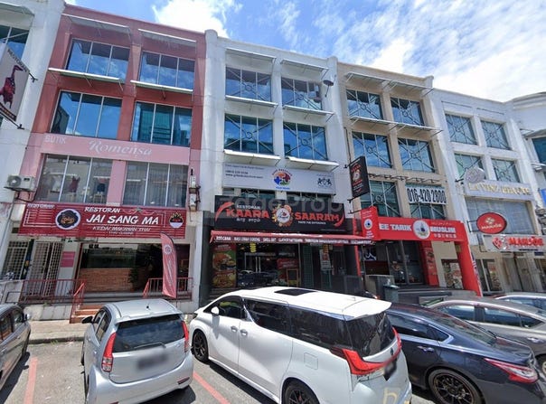 Jalan Puteri 1/4, Puchong, Selangor 47100