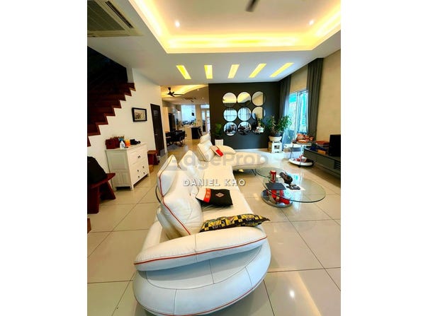 Jalan Bestari Canary Garden Bandar Bestari Klang , Klang, Selangor 41200