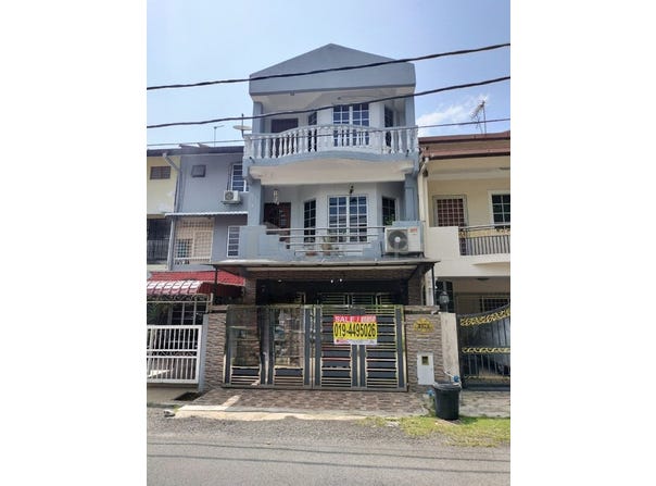 Jalan Dagang 1/7, Ampang, Selangor 68000