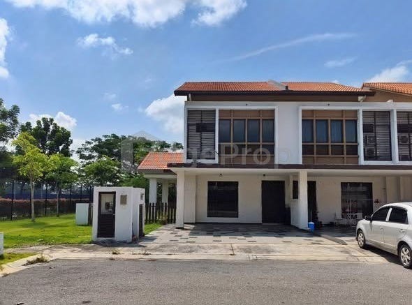 Jalan Warisan Setia, Sepang, Selangor 43900