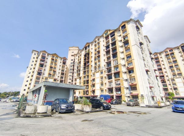 Persiaran Kinrara, Taman kinrara, Seksyen 3, Puchong, Selangor 47100