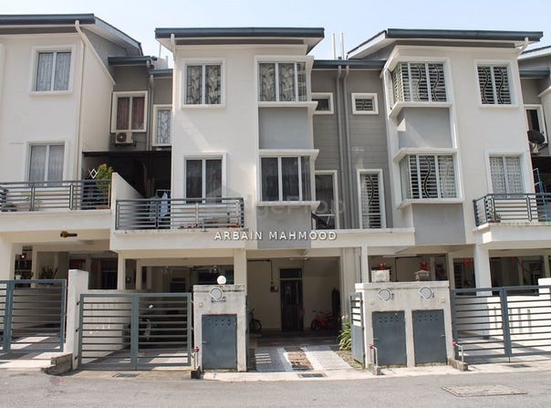 Jalan Raintree Utama, Batu Caves, Selangor 68100