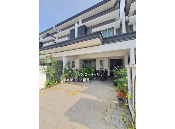 Jalan Astaka 3, Bandar Bukit Raja, Selangor 41050