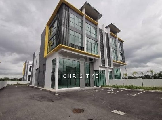 Jalan Cipta Serenia 4, Dengkil, Selangor 43900