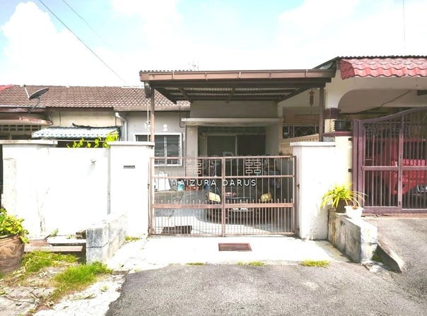 Off Jalan Padang Tembak, Kajang, Selangor 43200
