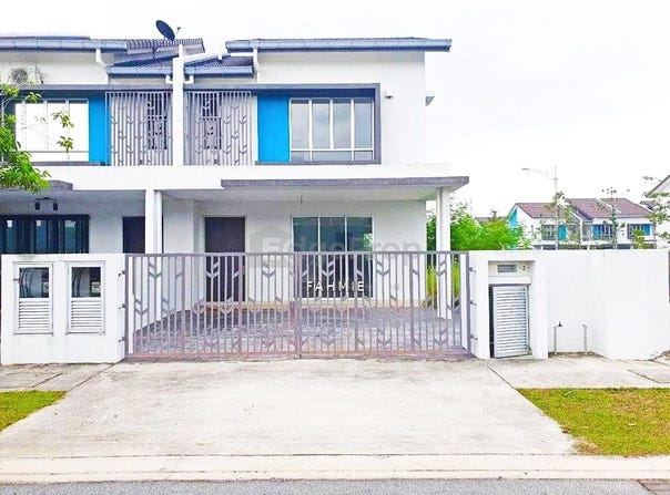 Jalan Pintas Dengkil-Putrajaya, Sepang, Selangor 43900