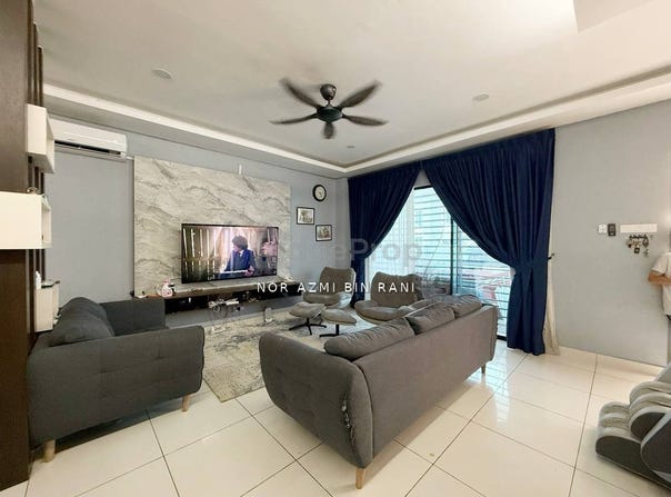 Jalan SI 9, Dengkil, Selangor 43800