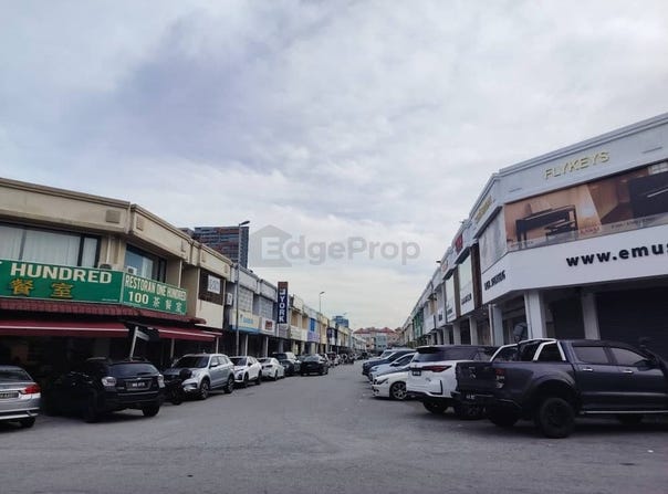 Jalan Puteri 5/1, Puchong, Selangor 47100