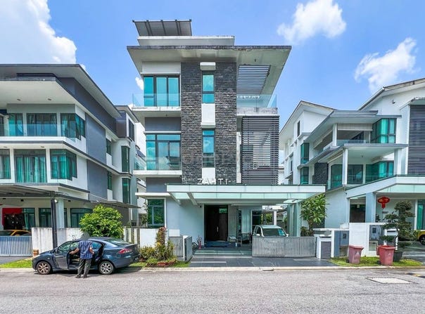 Jalan Teknologi, Casabella, Kota Damansara, Selangor 47810