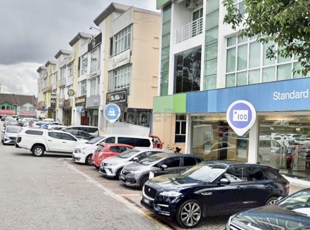 Jalan Molek , Johor Bahru, Johor 81100
