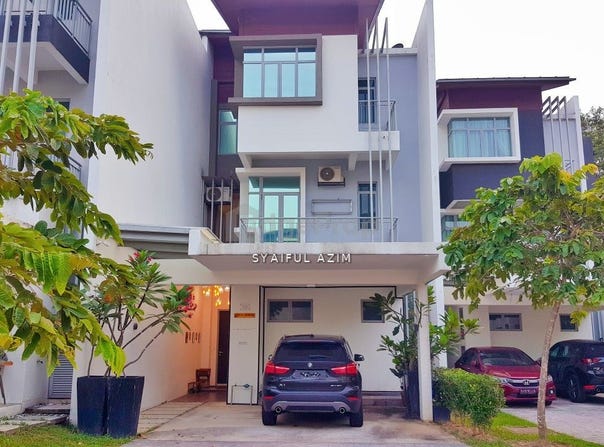Jalan Schumann, Cyberjaya, Selangor 63000
