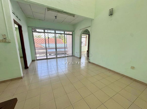 Jalan Abdul Samad; Jalan Mariamah; Jalan Petri; Jalan Kemaman; Jalan Tarom, Johor Bahru, Johor 80100
