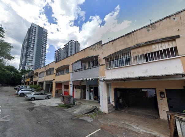 Jalan LP 2a/3, Seri Kembangan, Selangor 43300