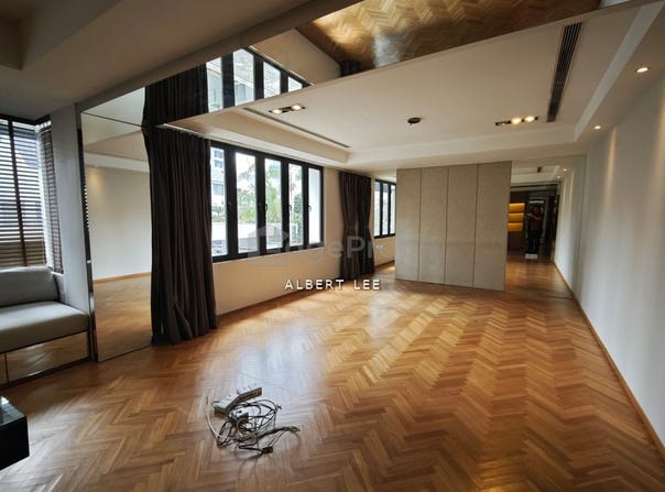 Jalan 18/155b, Taman Esplanade, Bukit Jalil, Kuala Lumpur 46050