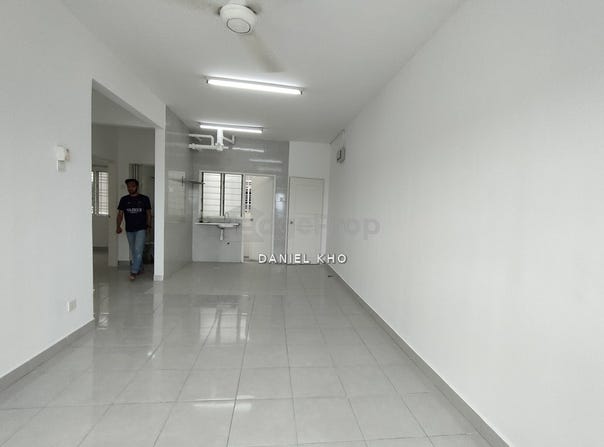Lintang Bukit Rimau, Persiaran kemuning Damai, Shah Alam, Selangor 40400