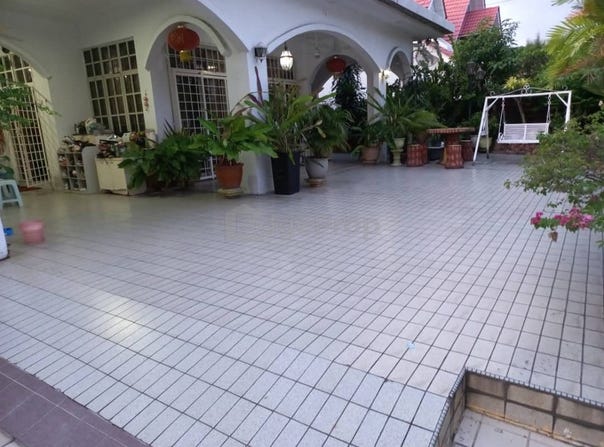 Jalan USJ 1/1, USJ, Selangor 47500