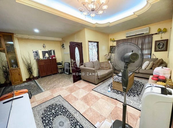 Off Jalan Taman Putra, Ampang, Selangor 68000