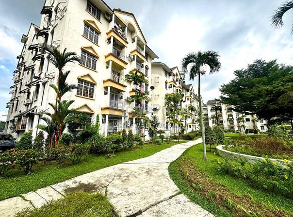 Jalan Ampang Putra, Ampang, Selangor 68000