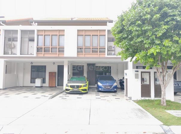 Jalan Warisan Setia, Sepang, Selangor 43900