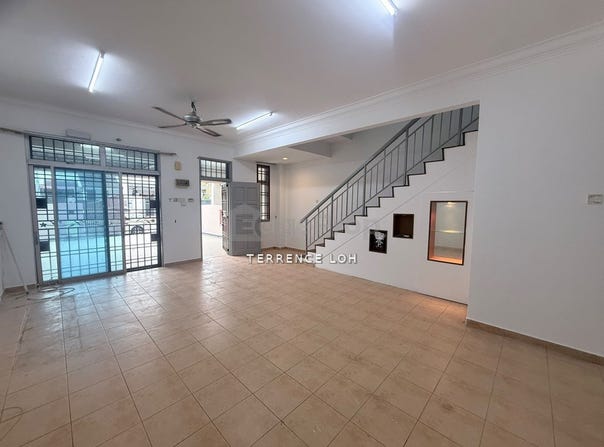 Jalan Setia, Johor Bahru, Johor 81100
