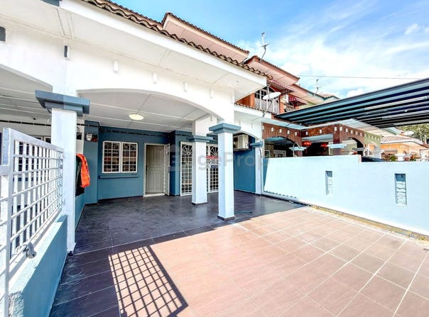 Jalan BP 10, Puchong, Selangor 47100