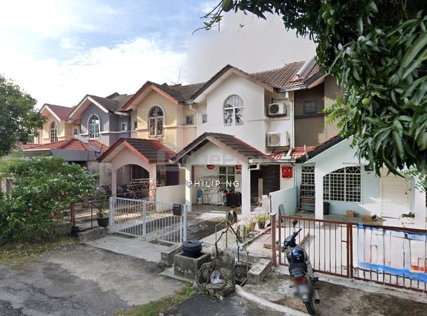 Jalan Mawar, Puchong, Selangor 47100