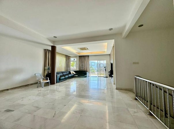 Jalan BRp, Sungai Buloh, Selangor 47000
