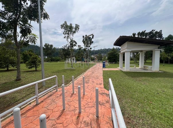 Jalan Rimba Riang, Kota Damansara, Selangor 47810