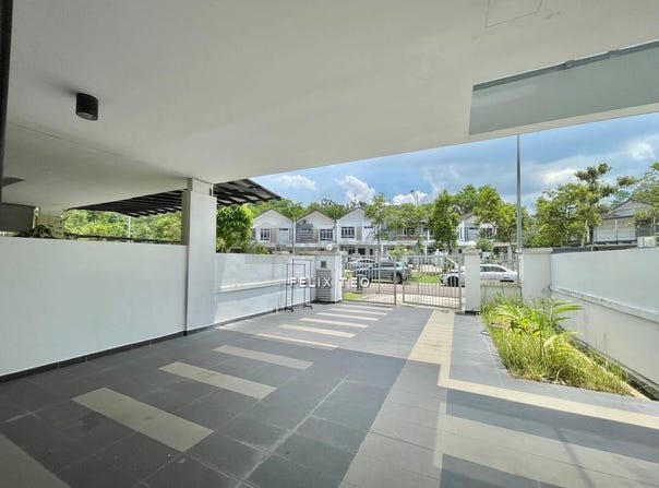 Jalan Persiaran Utara, Iskandar Puteri (Nusajaya), Johor 79100