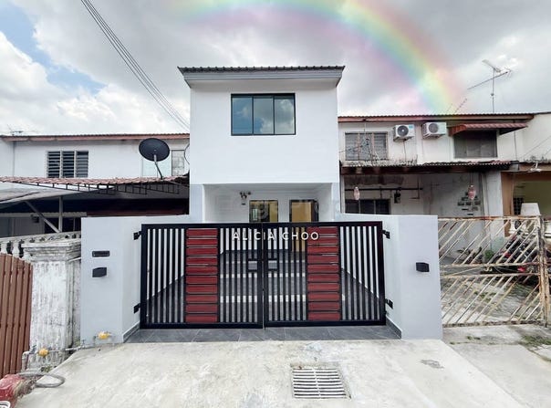 Jalan Lanjut 8, Ulu Tiram, Johor 81800