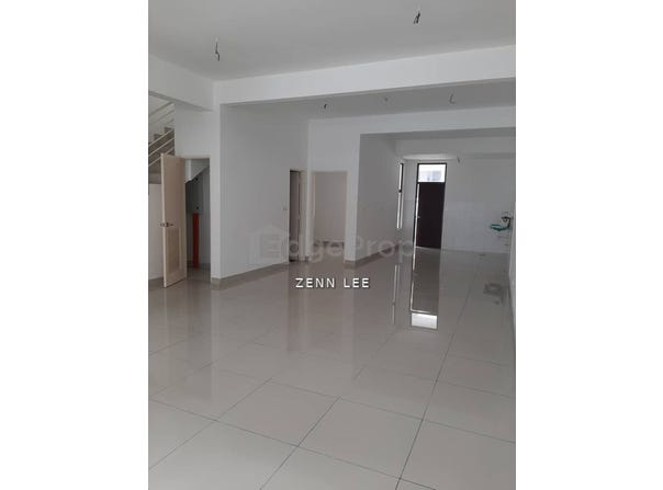 Off Jalan Tasik Puteri, Rawang, Selangor 48000
