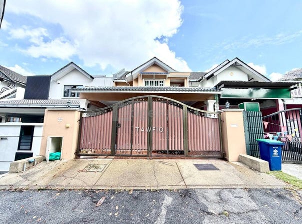 Jalan BK 2, Puchong, Selangor 47180