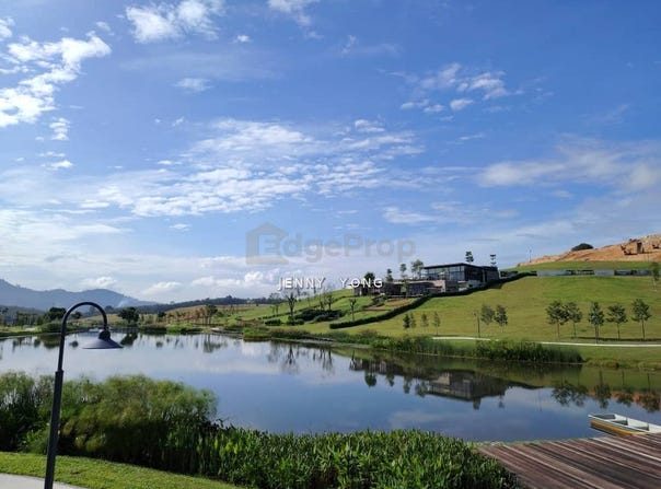 Jalan TTS 1/1, Semenyih, Selangor 43500