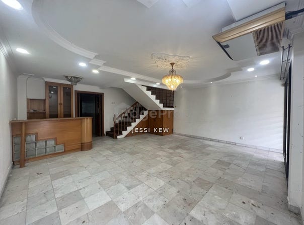 Jalan Sayang, Batu 9th Cheras, Selangor 43200
