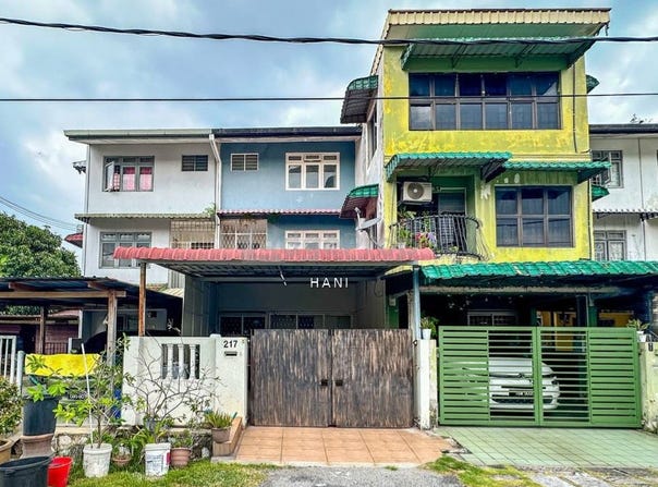 Jalan Dagang 1/7, Ampang, Selangor 68000