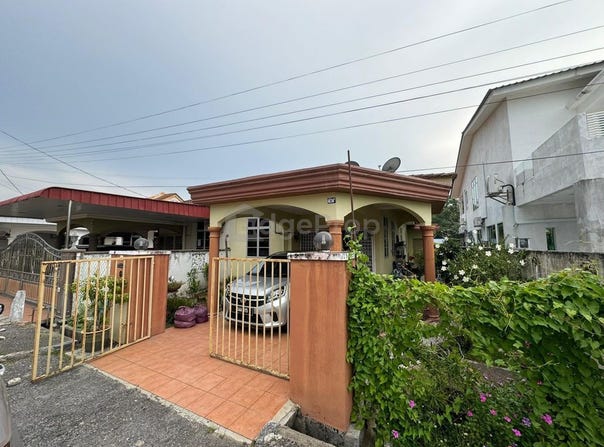 Jalan Manis, Kangar, Perlis 1000