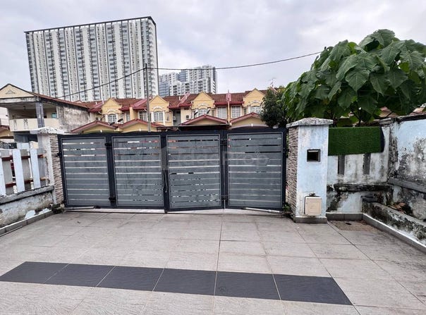 Lorong Meringin, Kajang, Selangor 43000