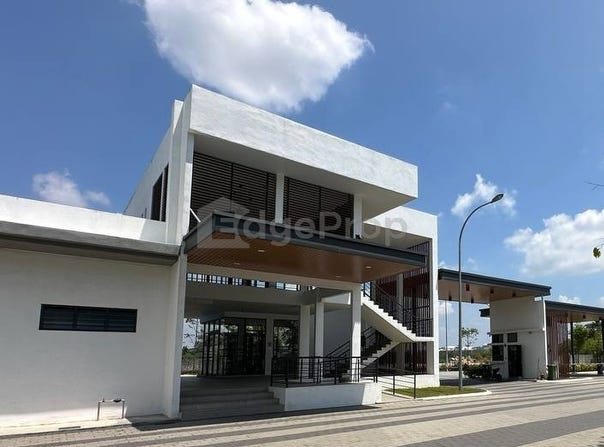 Jalan Platinum, 1, Taman Platinum, Dengkil, Selangor 43800