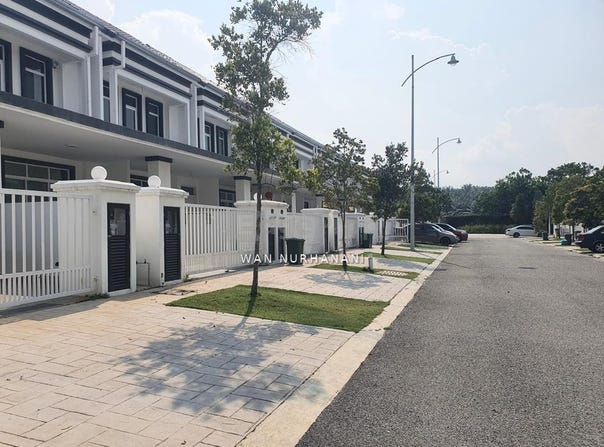 Semenyih, Selangor 43700