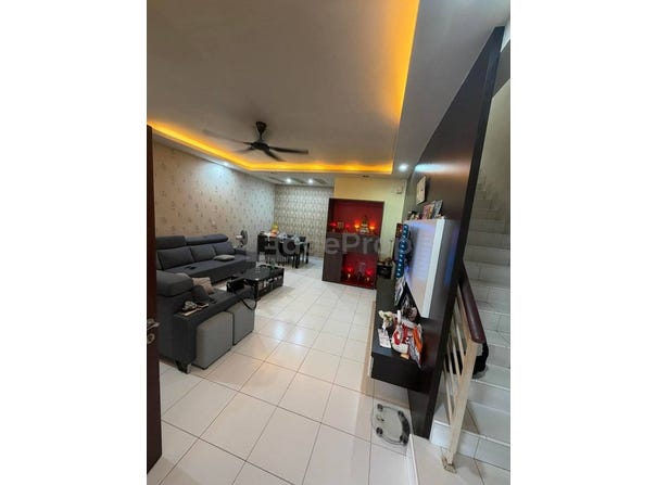 Jalan Indah, Iskandar Puteri, Johor 81200