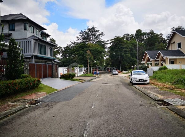 Jalan Menara, Bukit Jelutong, Selangor 0