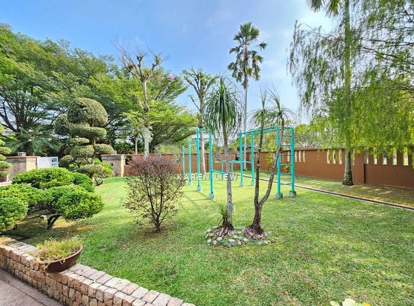Jalan Bukit Impiana, Kajang, Selangor 43000