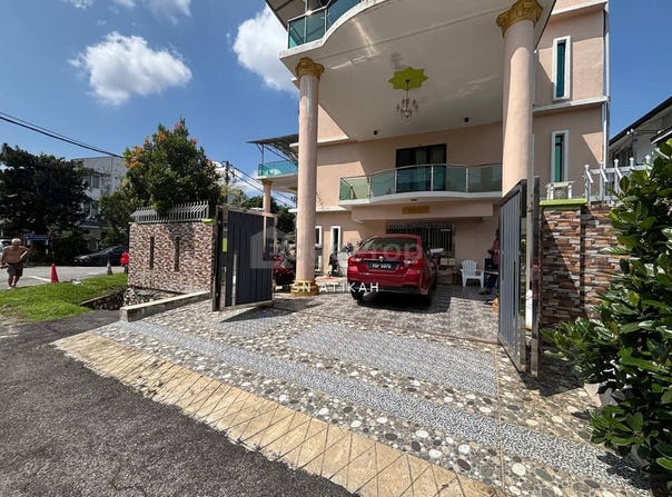 Jalan Dagang 1/7, Ampang, Selangor 68000