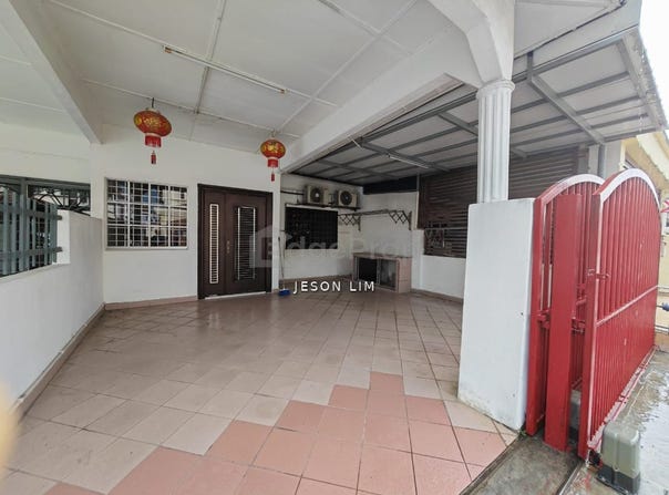Jalan Raja Nong 12, Klang, Selangor 41200