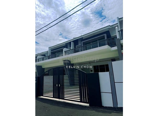 Lahat, Ipoh, Perak 31500