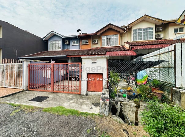 Jalan DC 1, Sungai Buloh, Selangor 47000