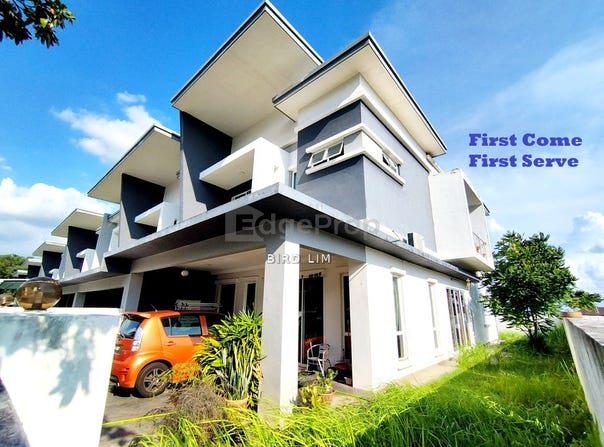 Jalan Ridgeview, Kajang, Selangor 43000