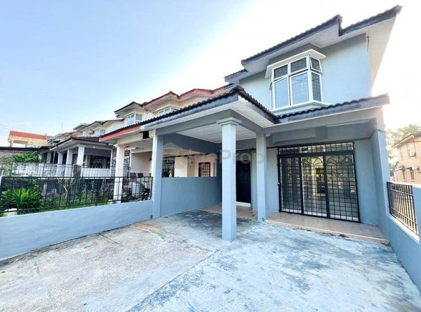 Jalan Dahlia Pewira, Sepang, Selangor 43900